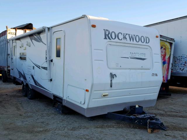 4X4TRLG2991826228 - 2009 TRLR ROCKWOOD T WHITE photo 1