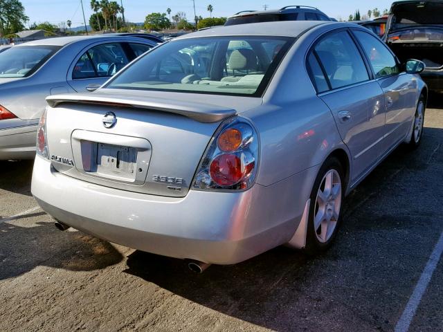 1N4BL11D32C707852 - 2002 NISSAN ALTIMA SE SILVER photo 4