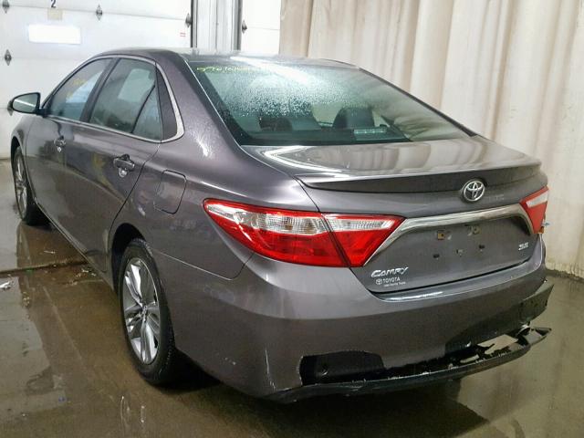 4T1BF1FK1GU227069 - 2016 TOYOTA CAMRY LE GRAY photo 3