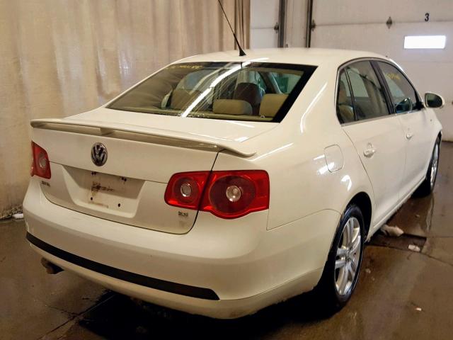 3VWEF71K97M165255 - 2007 VOLKSWAGEN JETTA WOLF WHITE photo 4