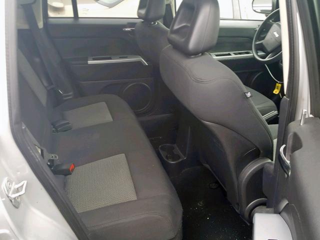 1J8FT47W88D580212 - 2008 JEEP COMPASS SP 银色 照片 6