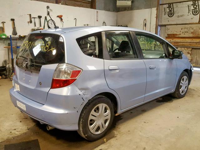 JHMGE87269S004897 - 2009 HONDA FIT BLUE photo 4