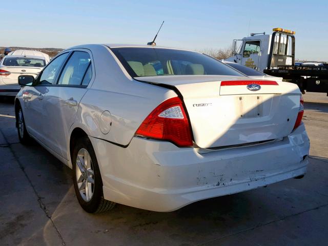 3FAHP0GA7CR150372 - 2012 FORD FUSION S WHITE photo 3