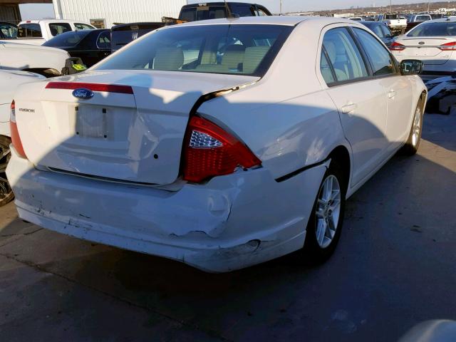 3FAHP0GA7CR150372 - 2012 FORD FUSION S WHITE photo 4