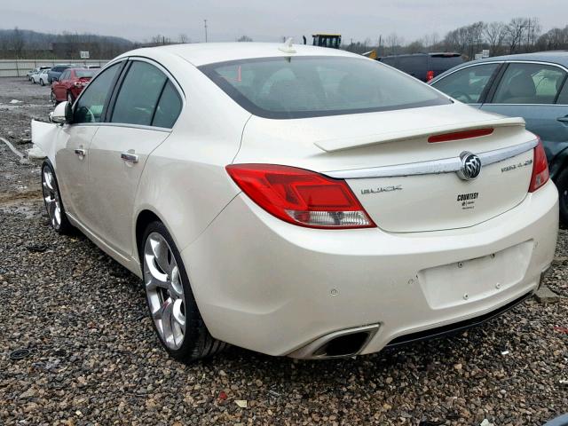 2G4GV5GV3D9235868 - 2013 BUICK REGAL GS WHITE photo 3