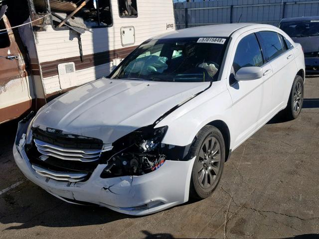 1C3CCBAB8EN205600 - 2014 CHRYSLER 200 LX WHITE photo 2