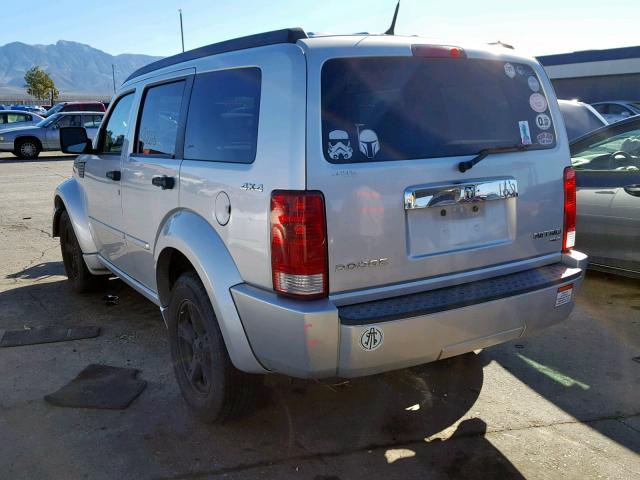 1D4PU5GK1BW546381 - 2011 DODGE NITRO SXT SILVER photo 3