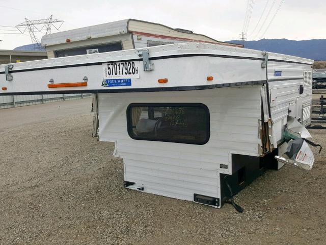 9780HC - 2000 4WHL CAMPER BEIGE photo 3