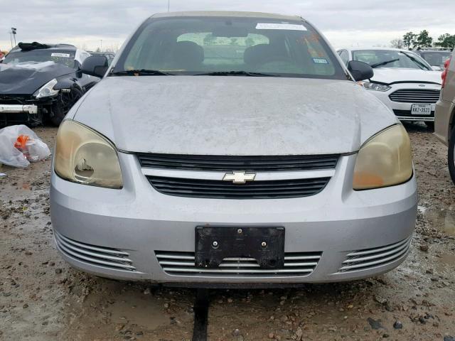 1G1AK55F377417633 - 2007 CHEVROLET COBALT LS SILVER photo 9