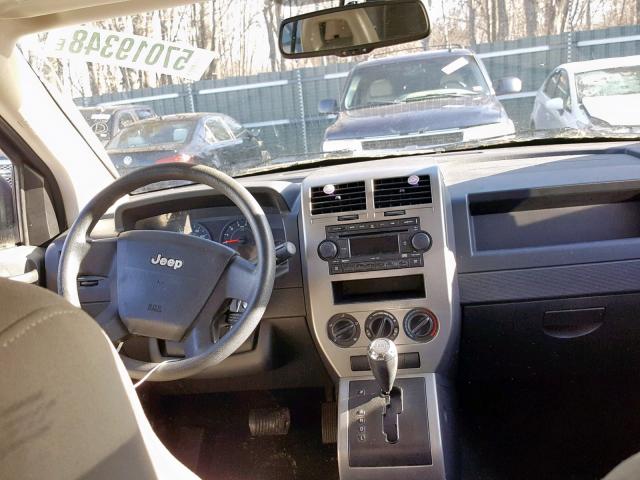 1J8FF47W97D170752 - 2007 JEEP COMPASS RED photo 9