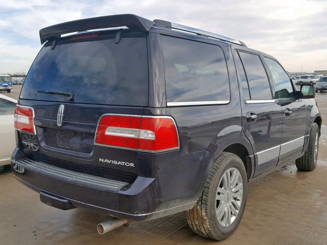5LMFU27577LJ08564 - 2007 LINCOLN NAVIGATOR PURPLE photo 4
