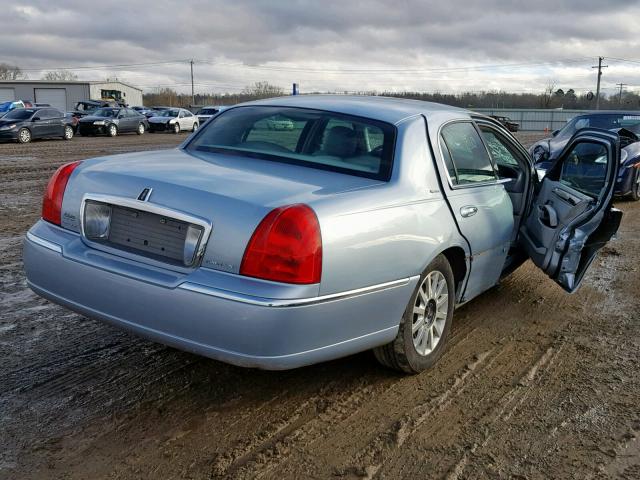 1LNHM81V16Y627036 - 2006 LINCOLN TOWN CAR S BLUE photo 4