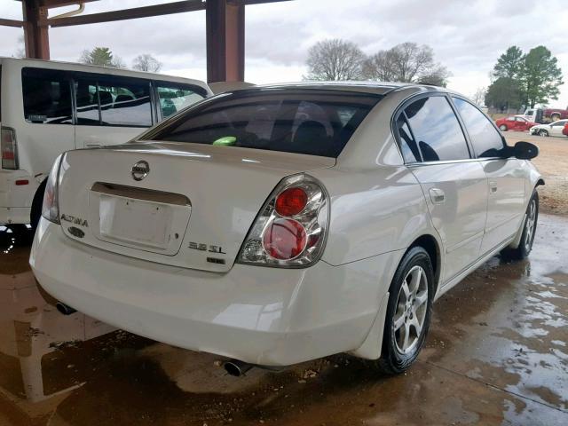 1N4BL11D46C174979 - 2006 NISSAN ALTIMA SE WHITE photo 4