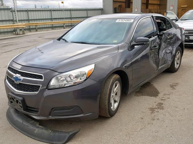 1G11C5SA7DF150407 - 2013 CHEVROLET MALIBU 1LT GRAY photo 2