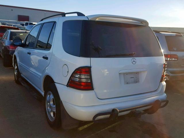 4JGAB54E6XA060866 - 1999 MERCEDES-BENZ ML 320 WHITE photo 3