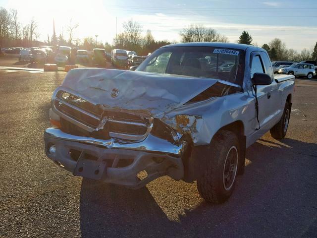 1B7GL22X11S131651 - 2001 DODGE DAKOTA SILVER photo 2