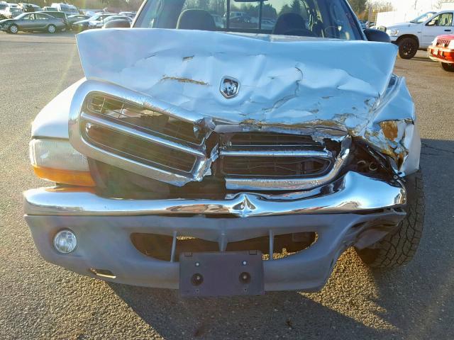 1B7GL22X11S131651 - 2001 DODGE DAKOTA SILVER photo 9