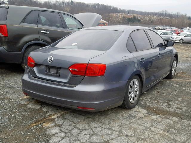 3VW2K7AJ3EM326539 - 2014 VOLKSWAGEN JETTA BASE GRAY photo 4