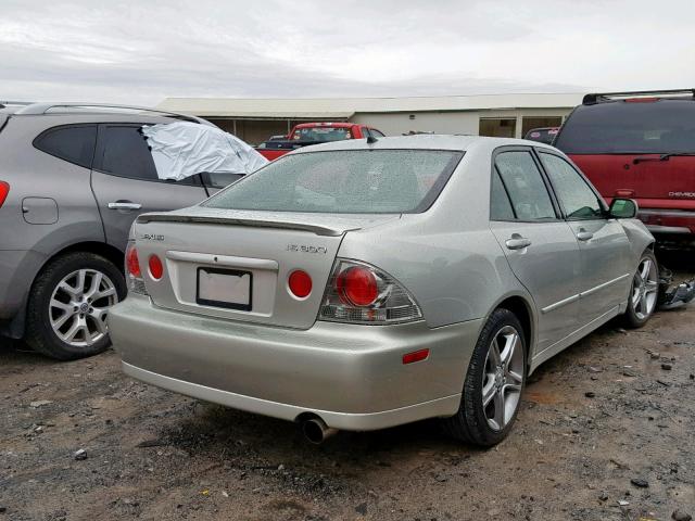 JTHBD192720053173 - 2002 LEXUS IS 300 SILVER photo 4