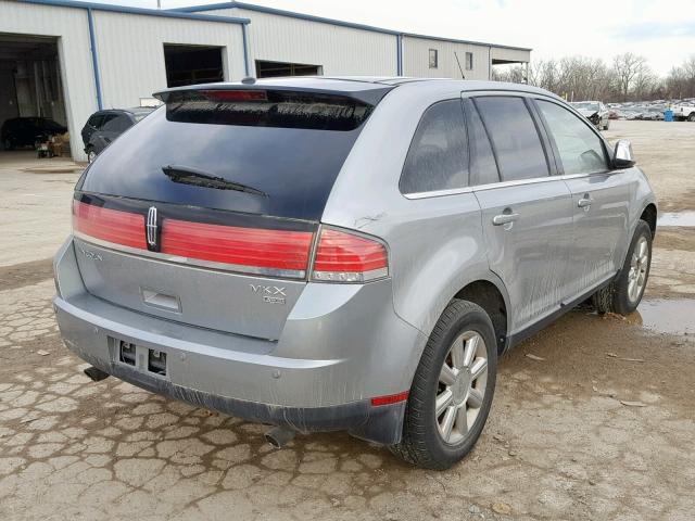 2LMDU88C97BJ21606 - 2007 LINCOLN MKX SILVER photo 4