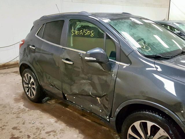 KL4CJBSB5HB192689 - 2017 BUICK ENCORE PRE GRAY photo 9