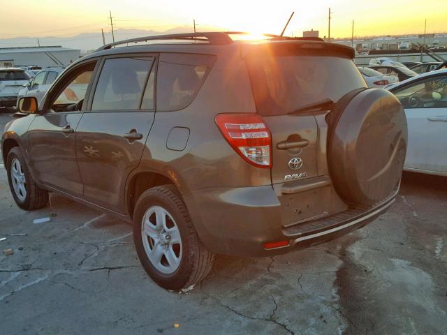 2T3BK4DV7CW071454 - 2012 TOYOTA RAV4 GRAY photo 3