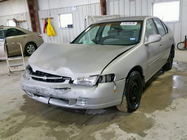 1N4DL01D3XC182740 - 1999 NISSAN ALTIMA XE SILVER photo 2