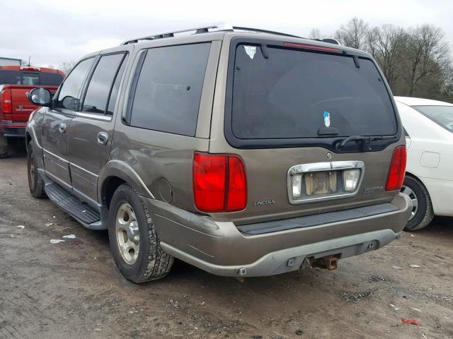 5LMEU27RX2LJ04239 - 2002 LINCOLN NAVIGATOR 金色 照片 3