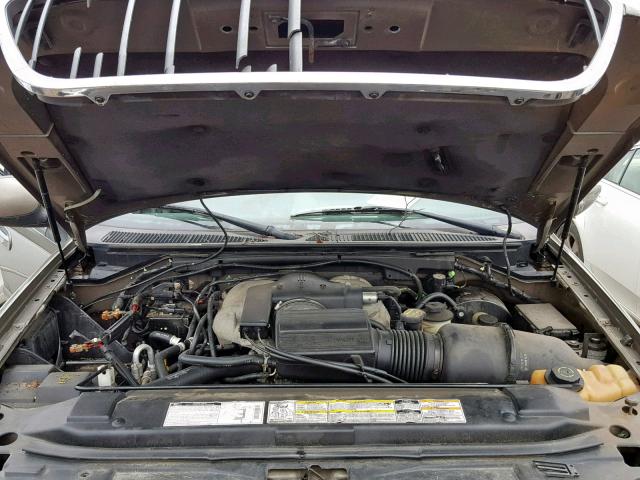 5LMEU27RX2LJ04239 - 2002 LINCOLN NAVIGATOR 金色 照片 7