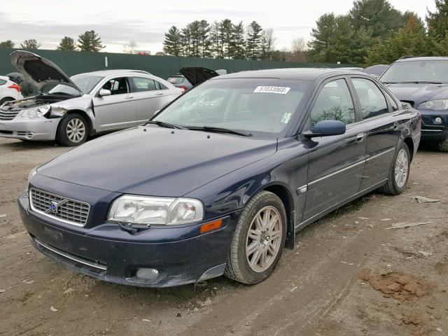 YV1TH592851397136 - 2005 VOLVO S80 2.5T BLUE photo 2