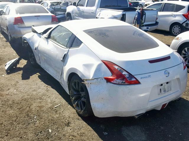 JN1AZ4EH0HM955047 - 2017 NISSAN 370Z BASE WHITE photo 3