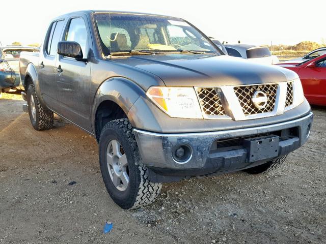 1N6AD07U68C407457 - 2008 NISSAN FRONTIER C GRAY photo 1