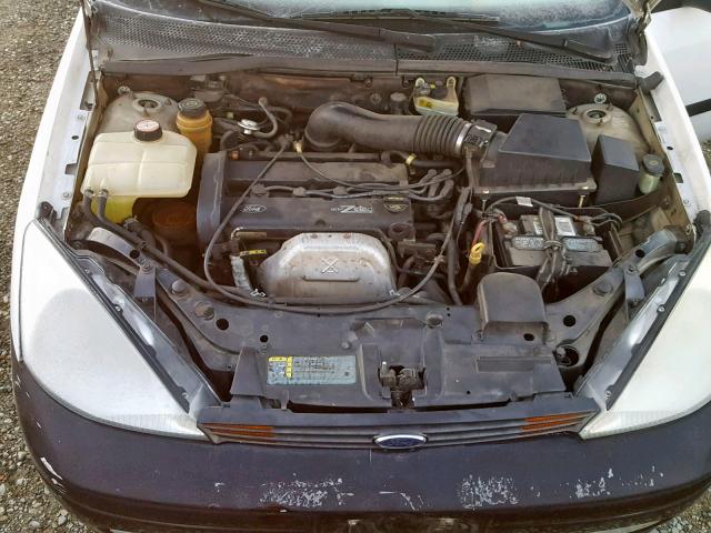 3FAFP31371R207069 - 2001 FORD FOCUS ZX3 WHITE photo 7