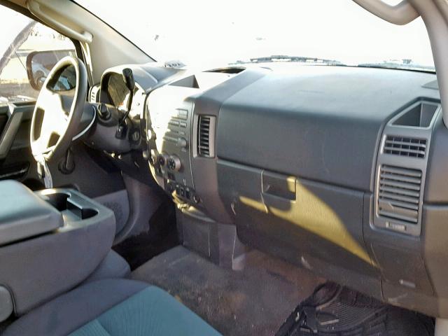 1N6AA06B74N514332 - 2004 NISSAN TITAN XE WHITE photo 9