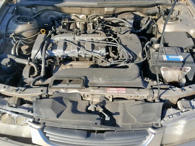 1YVGE22C3V5626939 - 1997 MAZDA 626 DX GOLD photo 7