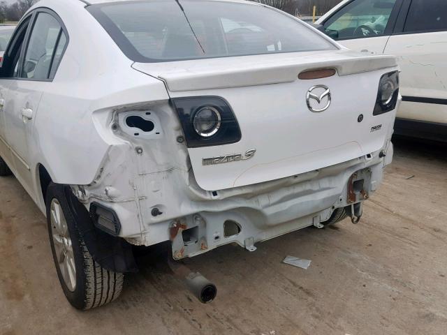 JM1BK323871746034 - 2007 MAZDA 3 S WHITE photo 9