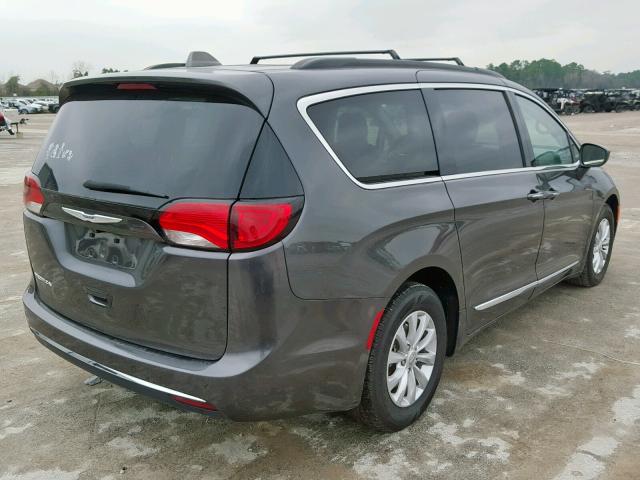 2C4RC1BG3HR524758 - 2017 CHRYSLER PACIFICA T GRAY photo 4