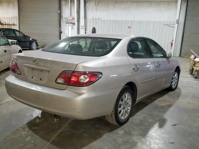 JTHBA30G140019021 - 2004 LEXUS ES 330 SILVER photo 4