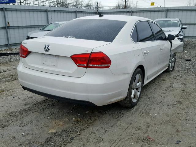 1VWAT7A37FC089213 - 2015 VOLKSWAGEN PASSAT S WHITE photo 4