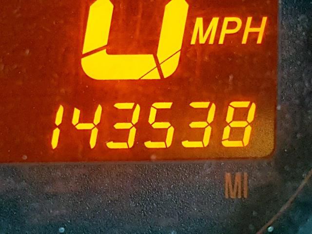 JTLKE50E981036136 - 2008 TOYOTA SCION XB WHITE photo 8