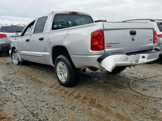 1D7HE48N75S273031 - 2005 DODGE DAKOTA QUA SILVER photo 3