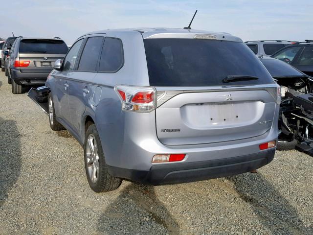 JA4AZ3A34EZ007406 - 2014 MITSUBISHI OUTLANDER SILVER photo 3