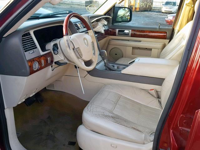 5LMFU28R24LJ30002 - 2004 LINCOLN NAVIGATOR Kastanienbraun Foto 5