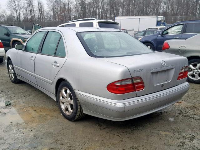 WDBJF65J42B418591 - 2002 MERCEDES-BENZ E 320 SILVER photo 3