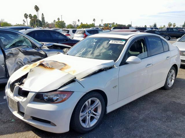 WBAVC535X7FZ72551 - 2007 BMW 328 I SULE WHITE photo 2