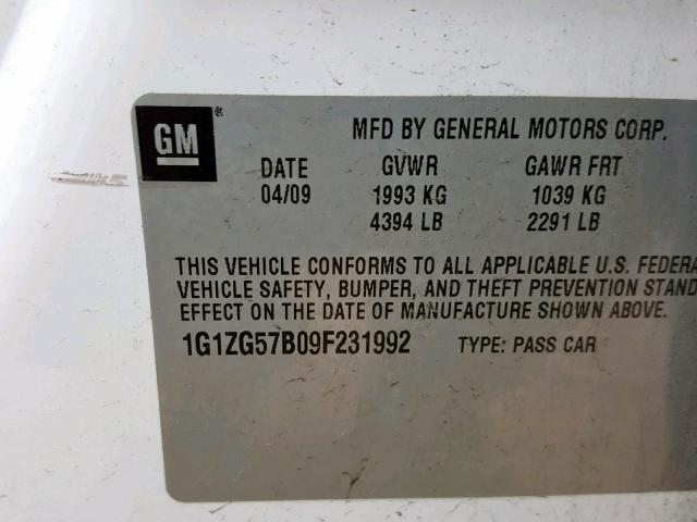 1G1ZG57B09F231992 - 2009 CHEVROLET MALIBU LS WHITE photo 10