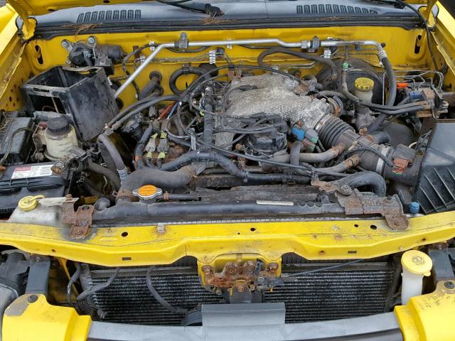 1N6ED27Y01C334155 - 2001 NISSAN FRONTIER C YELLOW photo 7