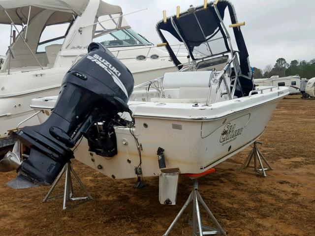 EKH0B011B606 - 2006 CARC BOAT WHITE photo 4