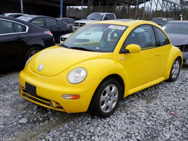 3VWCP21C52M433162 - 2002 VOLKSWAGEN NEW BEETLE YELLOW photo 2