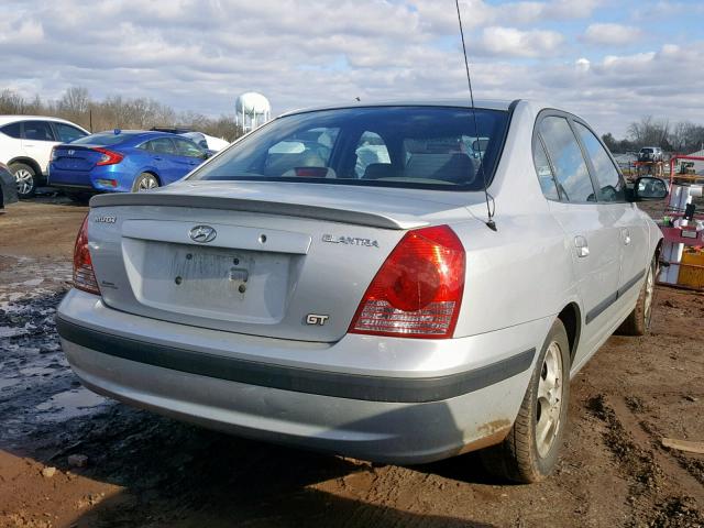 KMHDN46D64U757774 - 2004 HYUNDAI ELANTRA SILVER photo 4